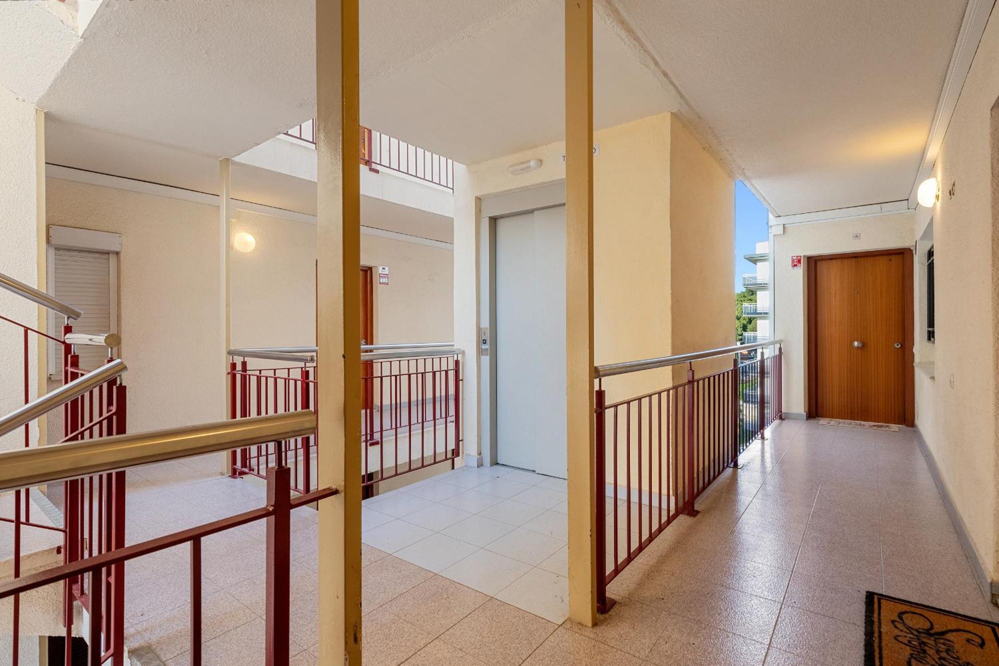 Hauzify I Apartament Van Gogh Салоу Экстерьер фото