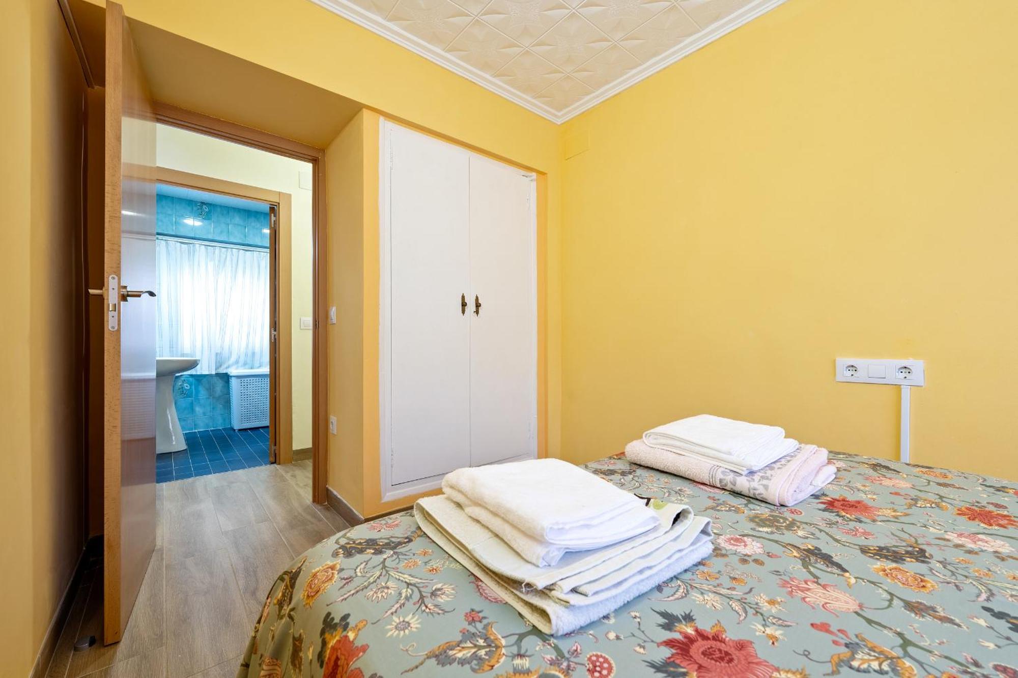 Hauzify I Apartament Van Gogh Салоу Экстерьер фото