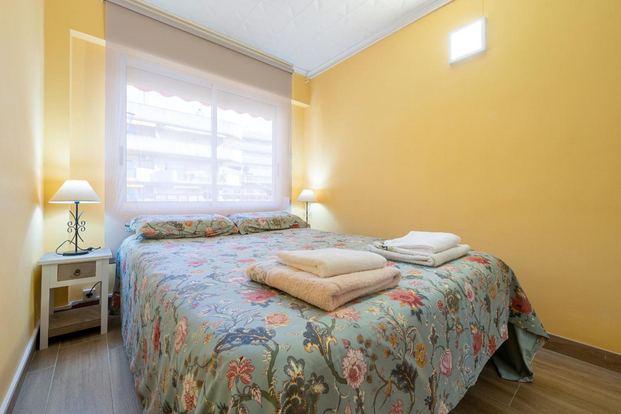 Hauzify I Apartament Van Gogh Салоу Экстерьер фото